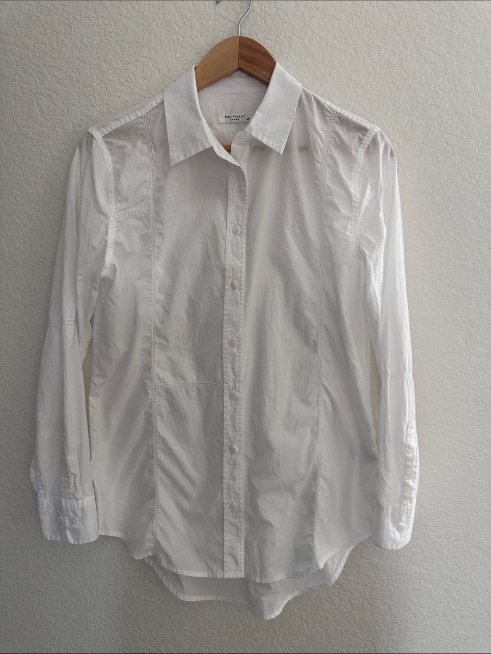 Equipment Femme Long Sleeve Button Down white Top Size SP